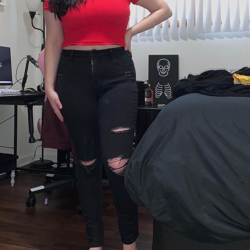 Black old navy high waisted denim // Rockstar High Rise Secret  Slim pockets